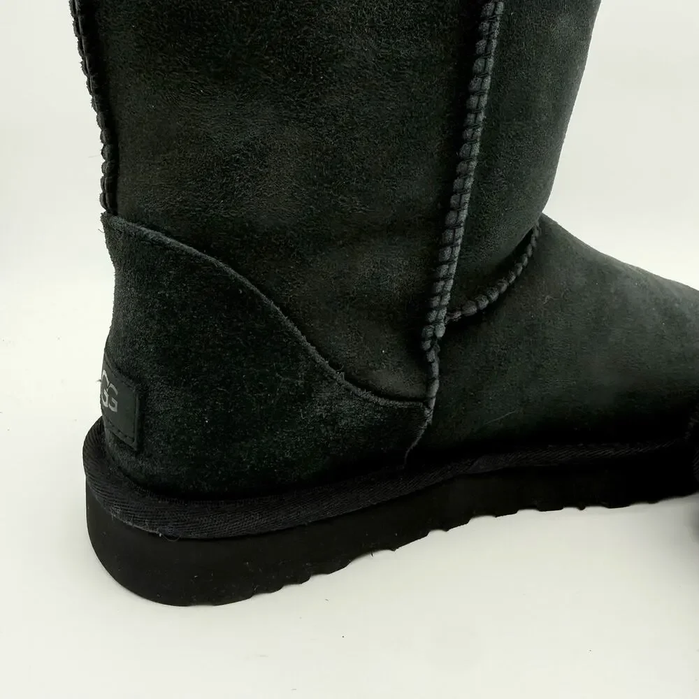 UGG Womens Classic Short ll Mid Calf Boots US 10 EU 41 Black Suede EUC
